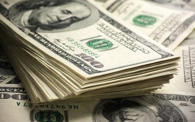 ارزش دلار در برابر ارزهای جهان رکورد زد