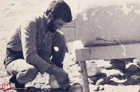 عکسی دیده نشده از یک فرمانده در زمان جنگ