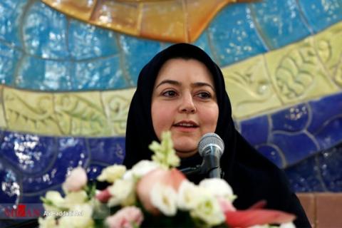 محور برنامه نخستین سکاندار زن ایران ایر