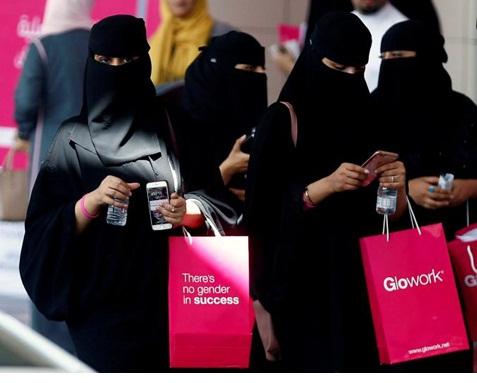زنان عربستانی این شکلی هستند/تصویر