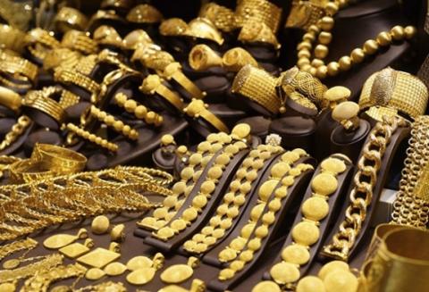 عامل تاثیر گذار در نوسانات قیمت طلا وسکه
