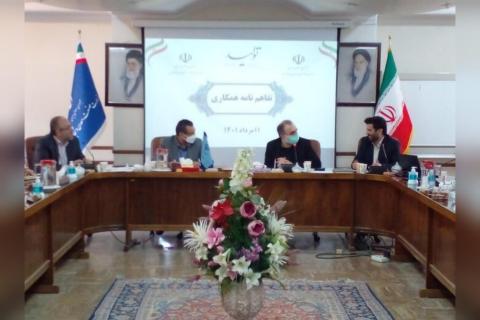تفاهمنامه همکاری بین وزارتخانههای صمت و عتف با هدف تعمیق ارتباط صنعت و دانشگاه اجرایی شد