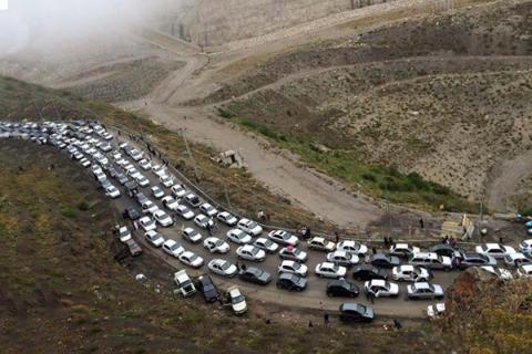 برخورد جدی پلیس با بدحجابی ها در جاده چالوس