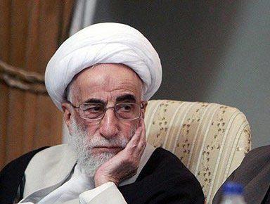آیت الله جنتی چه خودرویی سوار می شود؟