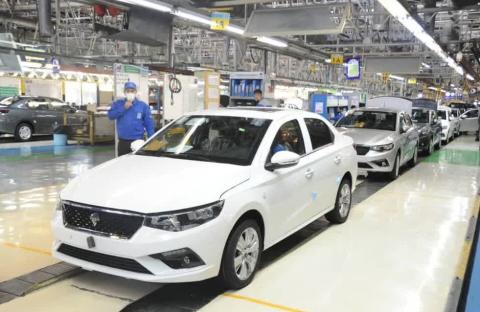 برنامه رشد 59 درصدی تولید ایران خودرو در 1401
