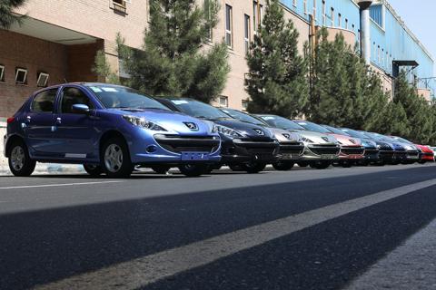 عرضه محصولات ایران خودرو با 20 رنگ جدید