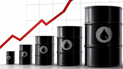 صعود قیمت نفت به بالاترین رکورد از سال 2015