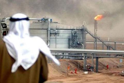 نفت این بار عربستان را به زیر می‌کشد