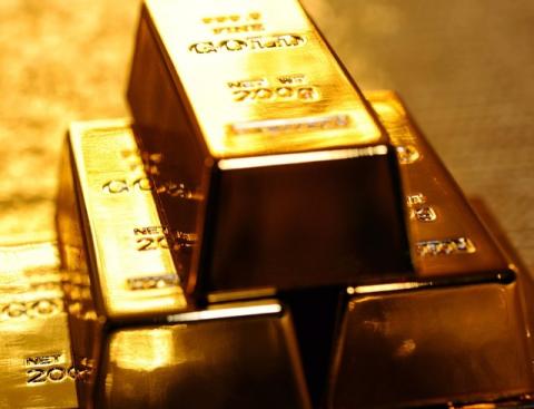 طلای جهانی در مرز ۱۲۷۰ دلار ماند