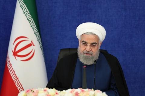 روحانی:شاهد تحریف و تغییر و آمار غلط و دروغ هستیم