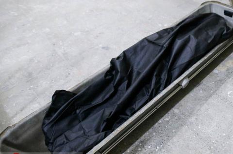 عکسی از جنازه سلطانسکه و همدستش پس از اعدام