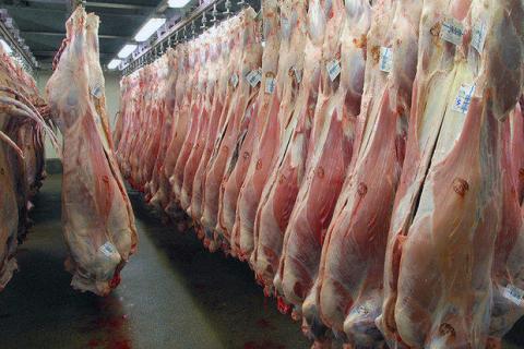 دلایل گرانی گوشت گوسفندی در بازار