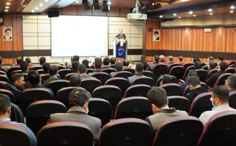 سمینار آموزشی روز هوای پاک در گلگهر برگزار شد