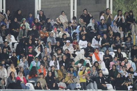  حضور تاریخی بانوان در ورزشگاه گل‌گهر