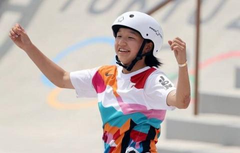 دختر 13 ساله قهرمان المپیک شد+عکس