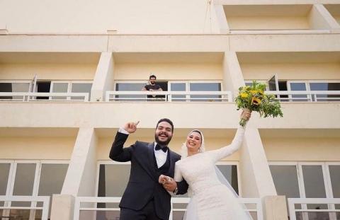  عکس یادگاری عروس و داماد مصری با محمد صلاح 