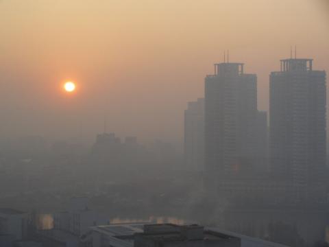 مرگ بیش از 4 هزار تهرانی در اثر آلودگی هوا 