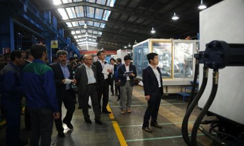 انتقال دانش فنی ژاپنی ها به صنایع چراغ خودرو ایران